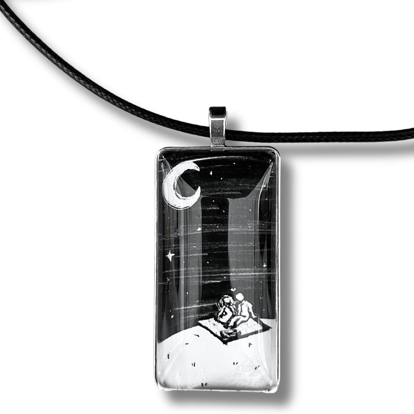 Picnic Pendant